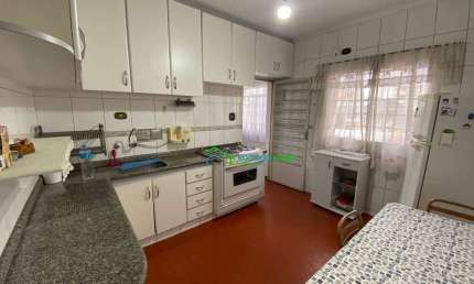 Casa com 3 dormitórios, 170 m² - venda por R$ 870.000,00 ou aluguel por R$ 5.500,00/mês - Jardim das Belezas - Carapicuíba/SP