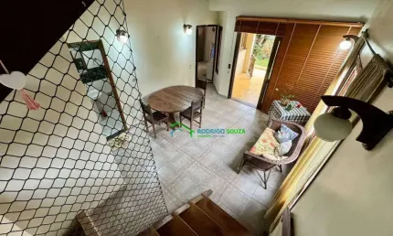 Casa com 5 dormitórios à venda, 210 m² por R$ 899.900,00 - Nova Fazendinha - Carapicuíba/SP