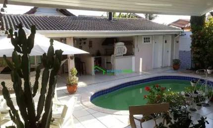 Casa com 3 dormitórios para alugar, 316 m² por R$ 18.865,00/mês - Alphaville 06 - Santana de Parnaíba/SP