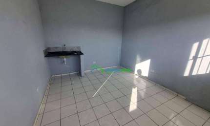 Casa com 1 dormitório para alugar, 40 m² por R$ 750/mês - Vila Menck - Carapicuíba/SP
