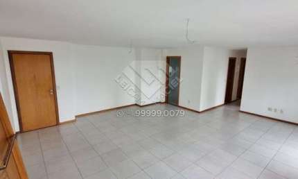 Seja o 1º! Apartamento nunca habitado no Rosarinho com 129m²