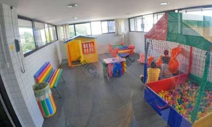 Andar alto com 3 quartos, sendo 1 suíte - LAZER COMPLETO