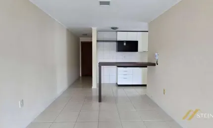 Apartamento com 2 dormitórios para alugar, 73 m² por R$ 2.574,00/mês - Velha - Blumenau/SC
