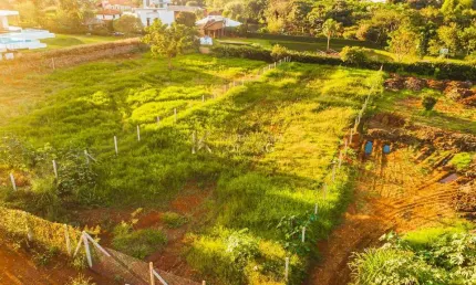 TERRENO À VENDA, ÁREA TOTAL DO TERRENO 1.492m  , JARDIM TOCANTINS, TOLEDO - PR