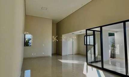 Casa à venda com 3 quartos sendo 1 suíte no Bairro Jardim Pancera em Toledo-PR.