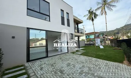 Casa com 2 quartos à venda no Bom Retiro, Joinville 