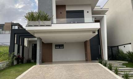 Maravilhoso sobrado a venda no Swiss Park Campinas com 4 suítes no piso superior