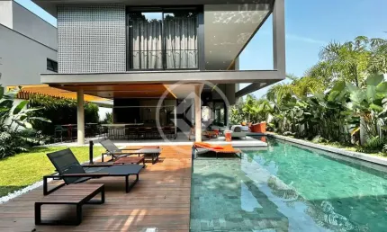 Casa com 6 Suítes no Módulo 17 da Riviera codigo: 93079