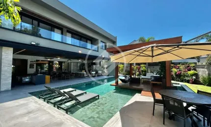 Casa com 6 Suítes no Módulo 12 da Riviera codigo: 97382