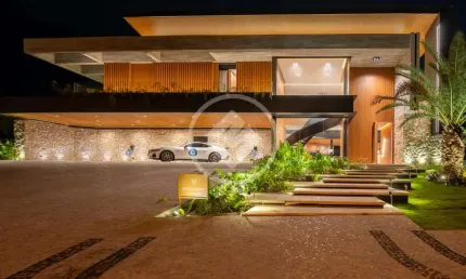 Casa com 7 Suítes no Módulo 16 da Riviera codigo: 98831