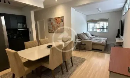 Apartamento todo reformado para Venda na Praia da Enseada, Guaruja-SP codigo: 102343