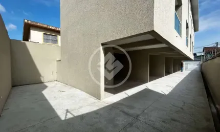 Sobrado Triplex à venda com 2 suítes, 90 m², no Vila Ligya, Guarujá/SP. Sua oportunidade de morar no Guarujá está aqui! codigo: 102278