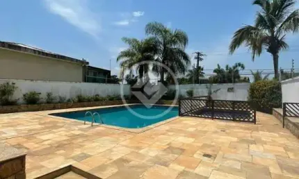 Apartamento a Venda na Praia da Enseada com lazer codigo: 109959