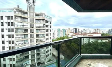 Apartamento 4 dormitórios no Módulo 03 codigo: 110060