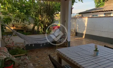 Casa com 2 quartos para alugar na Rua Artur Batista Da Silva, 317, São Lourenço, Bertioga