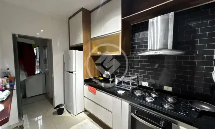 Apartamento 2 dormitórios + 01 reversivel 2 banheiros, mobiliado, com ar condicionado e ventiladores de teto - enseada  - guarujá - sp. codigo: 111774