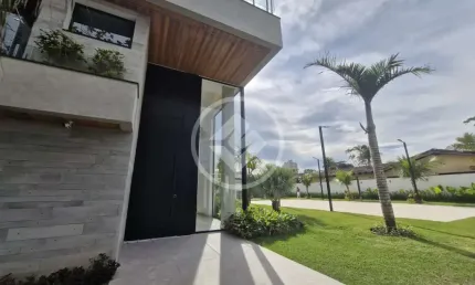 Casa Beach Tênis  Deslumbrante a Venda Frente Total Para Mar na Praia da Enseada Guarujá SP codigo: 128985