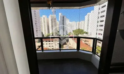 More em uma região tranquila a apenas 350 metros da linda Praia das Pitangueiras, que conta com galerias, cinama, restaurantes e quiosques a beira mar. codigo: 121837