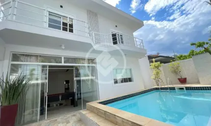 Casa com 3 quartos à venda na Aratinga, 585, Enseada, Guarujá