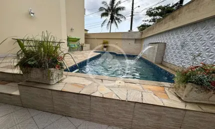 Lindo sobrado com Piscina, no bairro jardim cunhambebe, com aproximadamente 131m² codigo: 132086