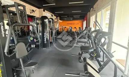 Apartamento com 3 dormitórios a venda no condomínio mais completo frente mar no itagua codigo: 135655