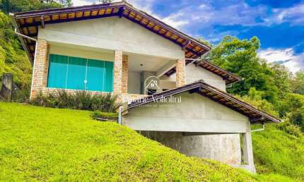 Casa para Venda em Blumenau, Progresso, 3 dormitórios, 1 suíte, 3 banheiros, 2 vagas