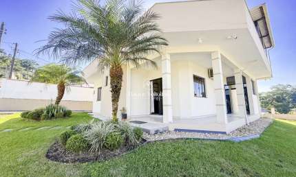 Casa para Venda em Blumenau, Salto do Norte, 3 dormitórios, 1 suíte, 4 banheiros, 4 vagas