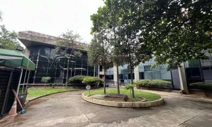 Prédio para alugar no Alphaville, Barueri , 3297 m2 por R$ 600.000