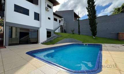 Casa com 3 dormitórios à venda, 315 m² por R$ 1.350.000,00 - Vila Nova - Blumenau/SC