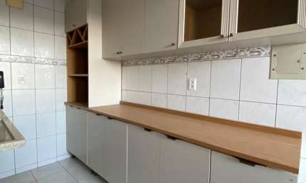 vendo apartamento de 2 uma suite no setor vila alpes edifício manhata 1