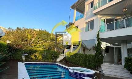 SOBRADO ARUJÁ - CONDOMÍNIO FECHADO - 490 M² - 5 SUÍTES C/ CLOSET - PISCINA, OFURO, CHURRASQUEIRA