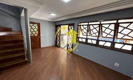 SOBRADO REFORMADO JORDANOPOLIS SBC - 380 M² AC - 2 VAGAS - 6 DORM - 2 SUÍTES