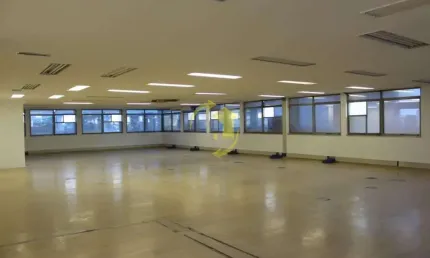 Casa comercial à venda em Pinheiros, São Paulo 
