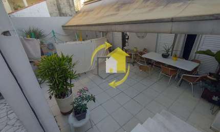 SOBRADO COM QUINTAL E EDÍCULA - 145 M² A.C. - 3 DORM. 1 SUÍTE - 3 VAGAS