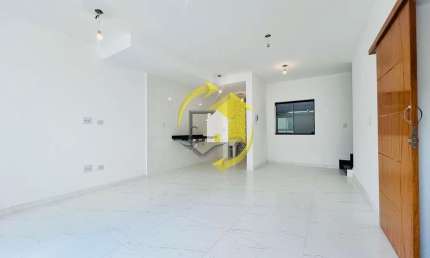 SOBRADO EM CONDOMÍNIO FECHADO - 92M² - 3 DORMS -1 SUITE - 1 VAGA - NOVINHA!