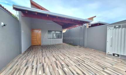 Casa térrea à venda, na Vila Almeida, CAMPO GRANDE - MS