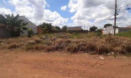 Terreno de esquina à venda, Recanto do Serrado, CAMPO GRANDE - MS