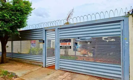 Casa com 3 dormitórios à venda, Coopharadio, CAMPO GRANDE - MS