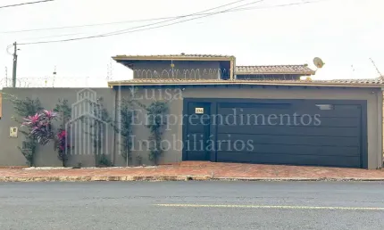 Casa com 3 dormitórios à venda, universitário, campo grande - ms