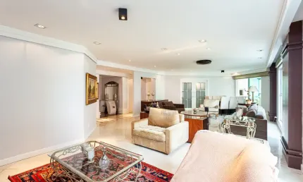 Apartamento 4 quartos, Batel/Agua Verde, para pessoas Refinadas e de bom gosto!