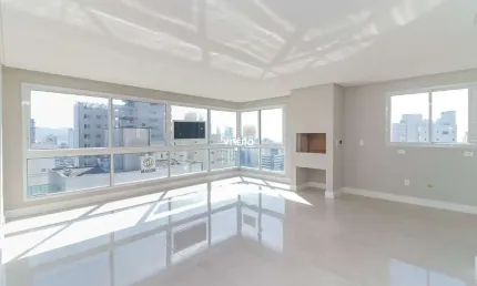 Andar alto no Biarritz Residence, construtora Macon, novo sem uso com 04 suítes
