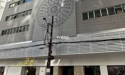 Apartamento de 2 dormitórios no centro de Balneário Camboriú