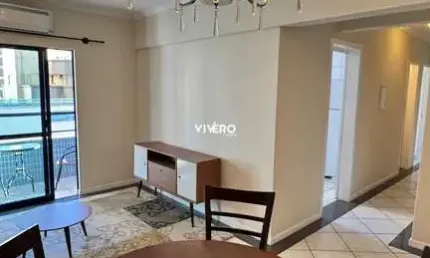Oportunidade! apartamento com 2 dormitórios sendo 1 suíte no Centro de Balneário