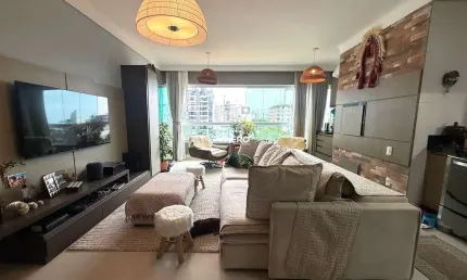Apartamento 02 dormitórios (suítes) próximo ao mar - Praia Brava/Itajaí