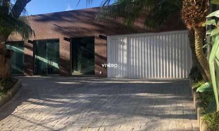 Oportunidade! Casa no bairro Fazenda com 04 dormitórios, sendo 02 suítes