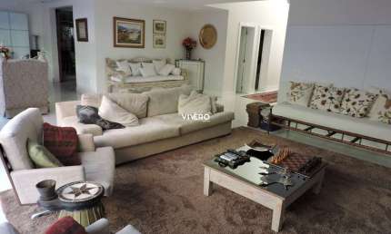 Casa com 5 quartos à venda na Rua Cruz e Sousa, 184, Praia dos Amores, Balneário Camboriú