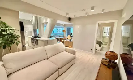 Apartamento reformado com 3 dormitórios no Edifício Portal dos Pioneiros - Pione