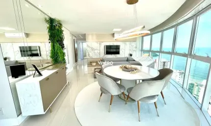 Apartamento com 4 dormitórios em Balneário Camboriú