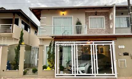 Casa com 3 quartos à venda na Rua Dorval José de Aragão, 436, Murta, Itajaí