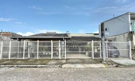 Casa com 3 quartos à venda na Rua Zacarias de Souza, 22, Marui, Itajaí